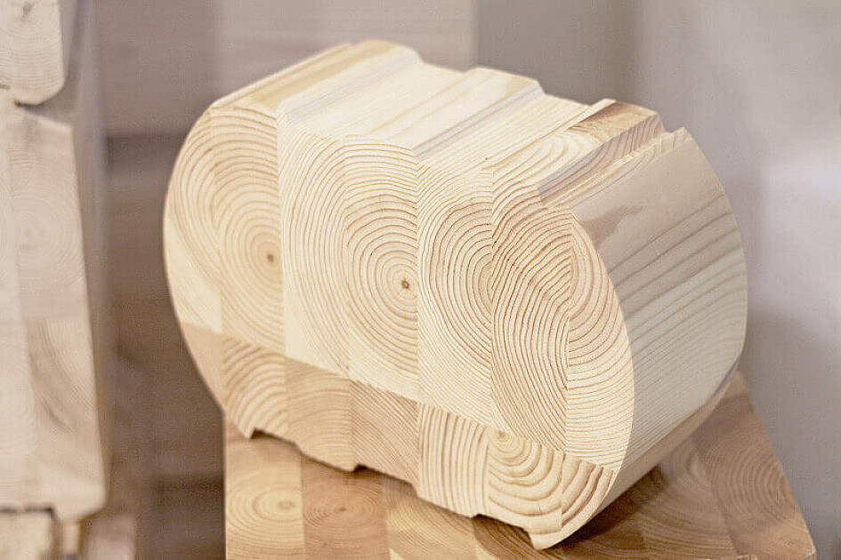 Сложности возведения двухэтажного дома из клееного оцилиндрованного бревна